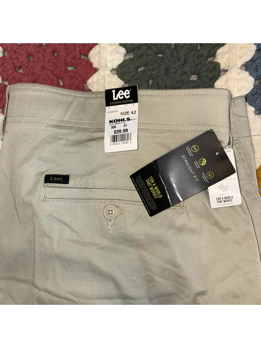 Lee Extreme Motion NEW $40 Men's Size 42 straight Fit Khaki Shorts Moisture Wick - Picture 4 of 7